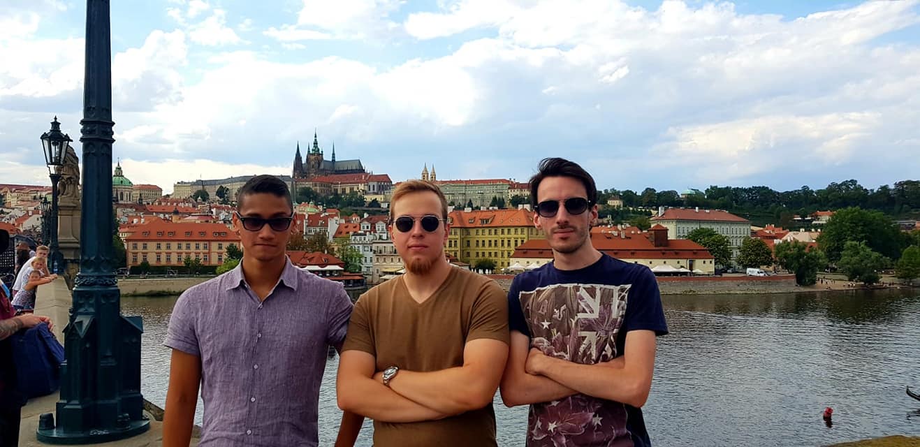 a-young-italian-man-plummeted-from-a-seventh-floor-hotel-in-poland-because-of-a-broken-heart-first-responders-found-traces-of-darknet-lsd-and-alcohol-interview-of-witness-included