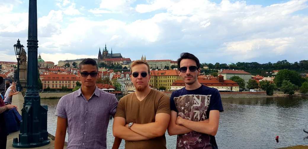 a-young-italian-man-plummeted-from-a-seventh-floor-hotel-in-poland-because-of-a-broken-heart-first-responders-found-traces-of-darknet-lsd-and-alcohol-interview-of-witness-included